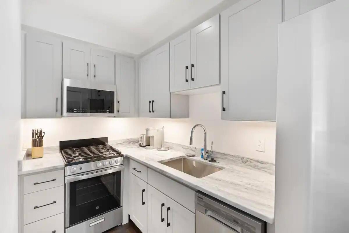 Room With Private Bathroom And Shared Kitchen Londres Extérieur photo